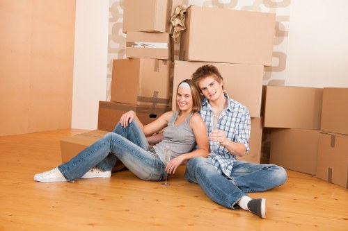 Packing and transport support from a local Teddington removal team