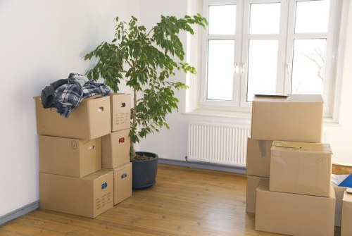 Teddington man and van service for collections and deliveries